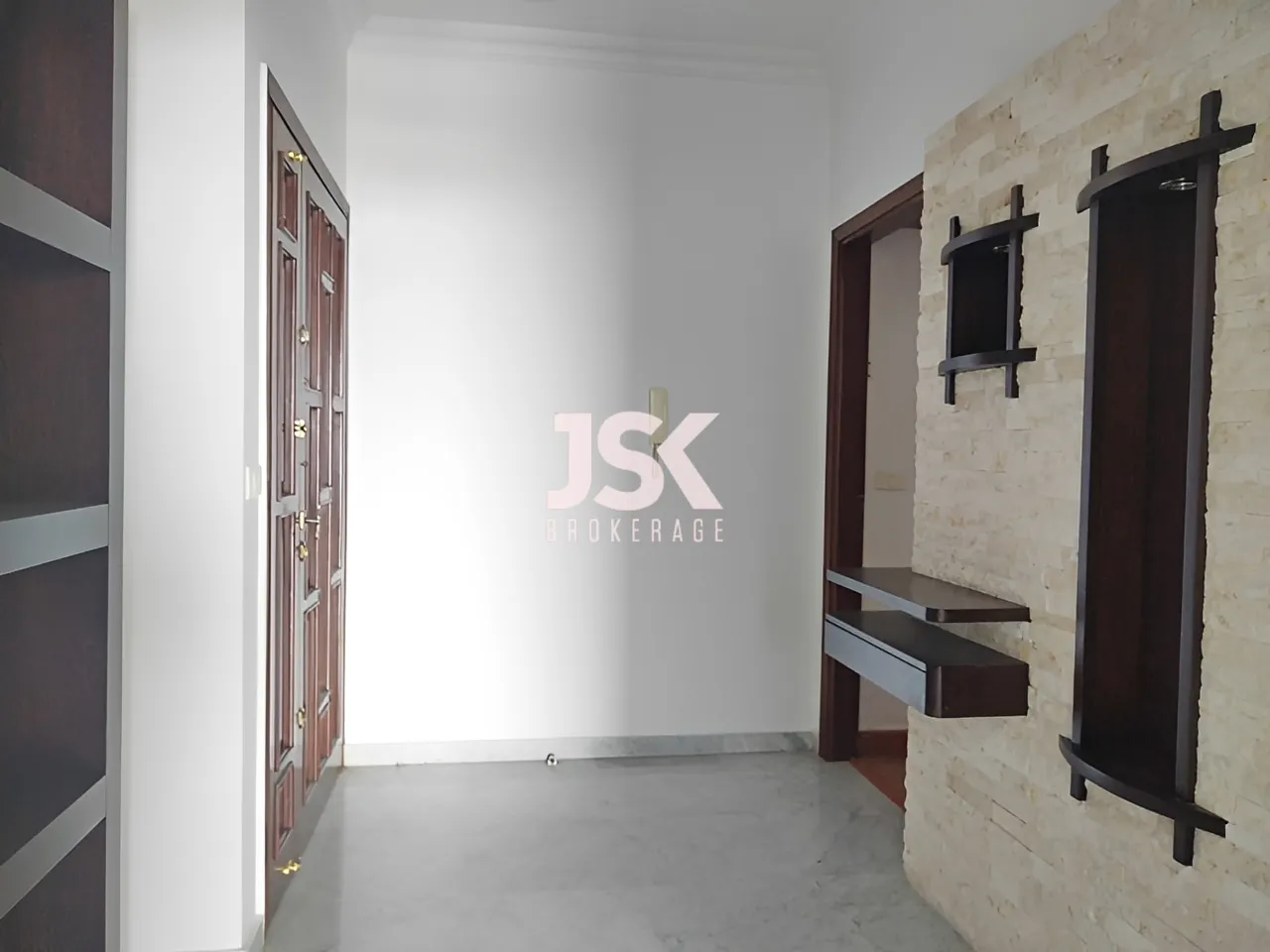 Apartment for Sale in Kfar Yassine