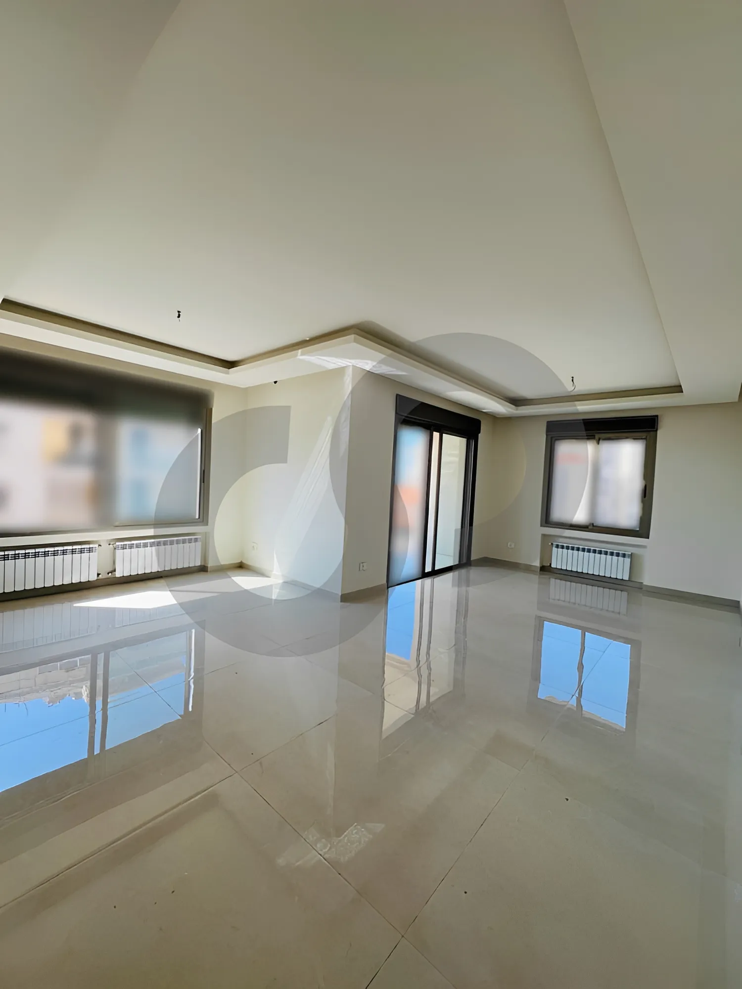 Building for Rent in Haret Sakher