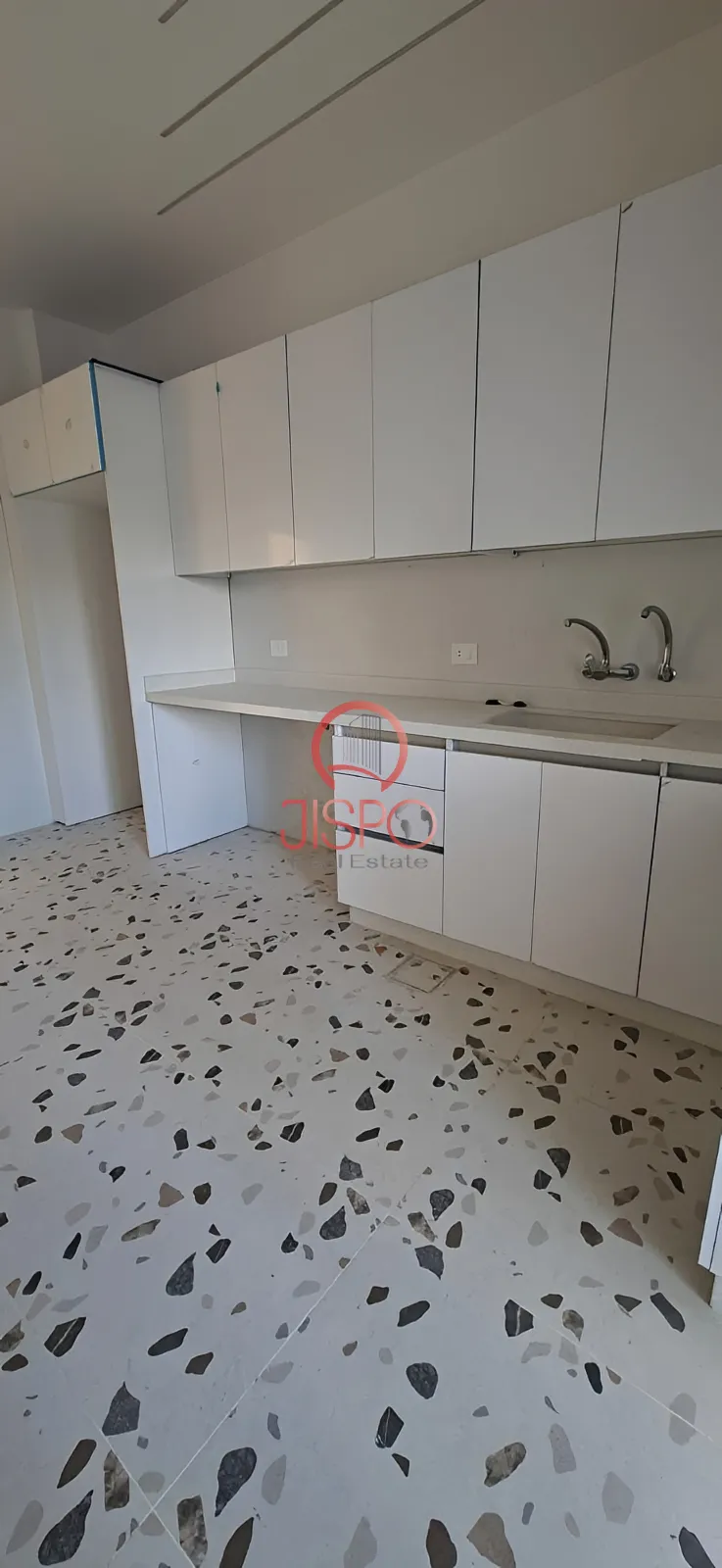 Apartment for Sale in Hazmieh