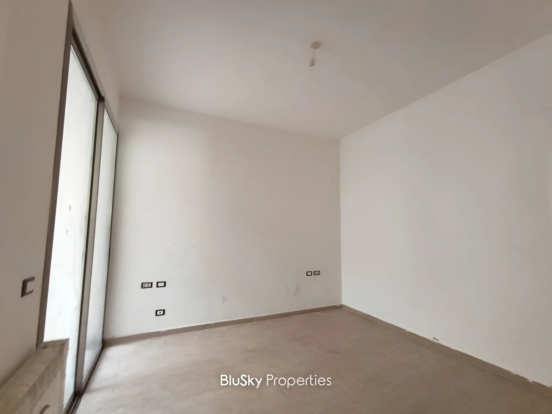 Apartment for sale in Adma w dafnah, lebanon