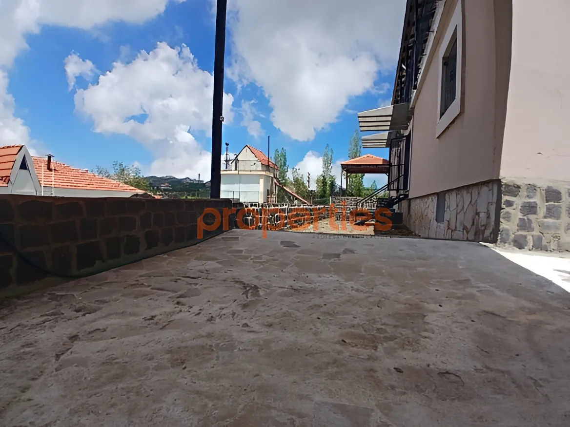 Chalet for Rent in Laqlouq