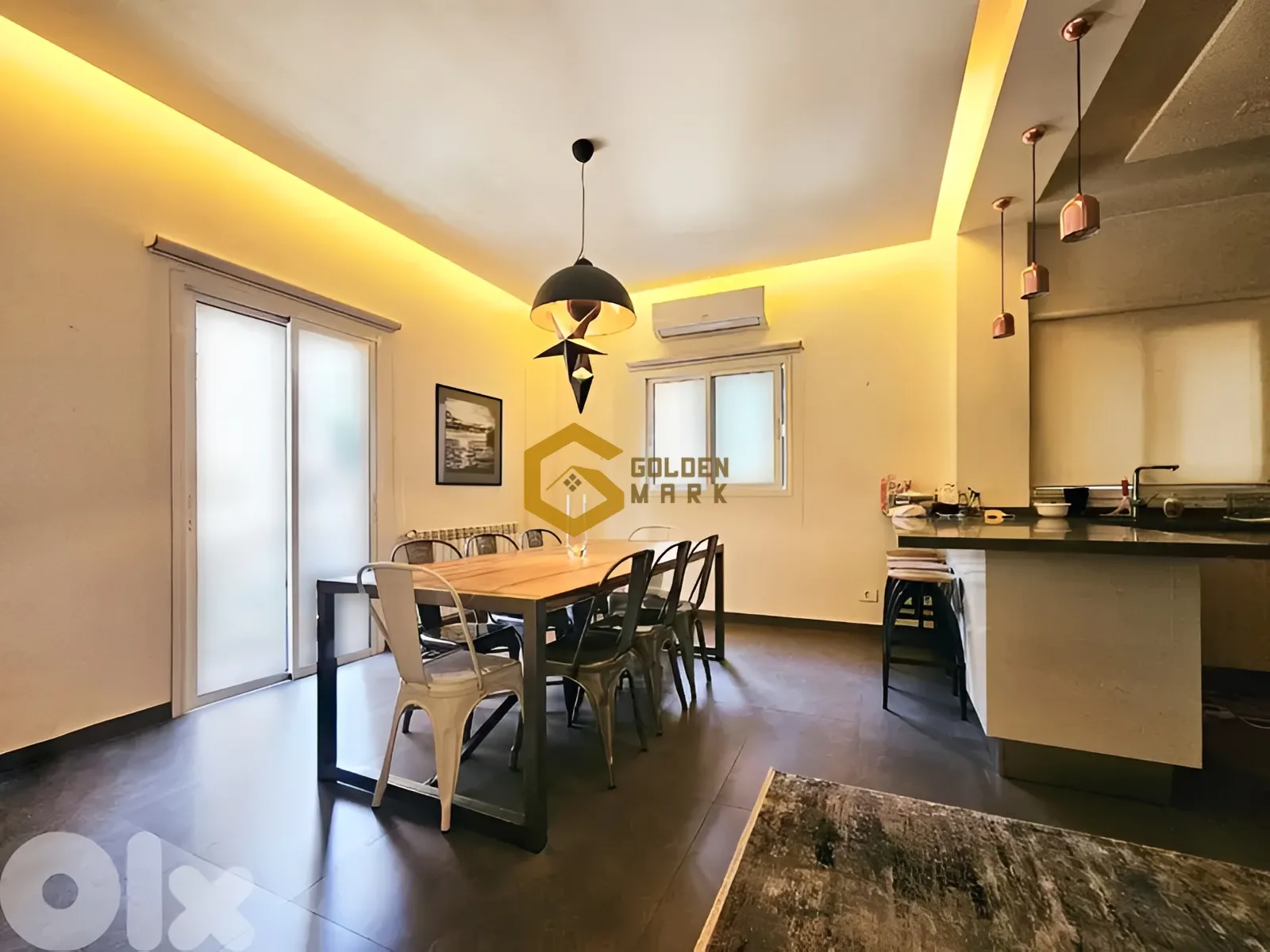 Apartment for Sale in Achrafieh, Beirut - 2 bed, 3 bath