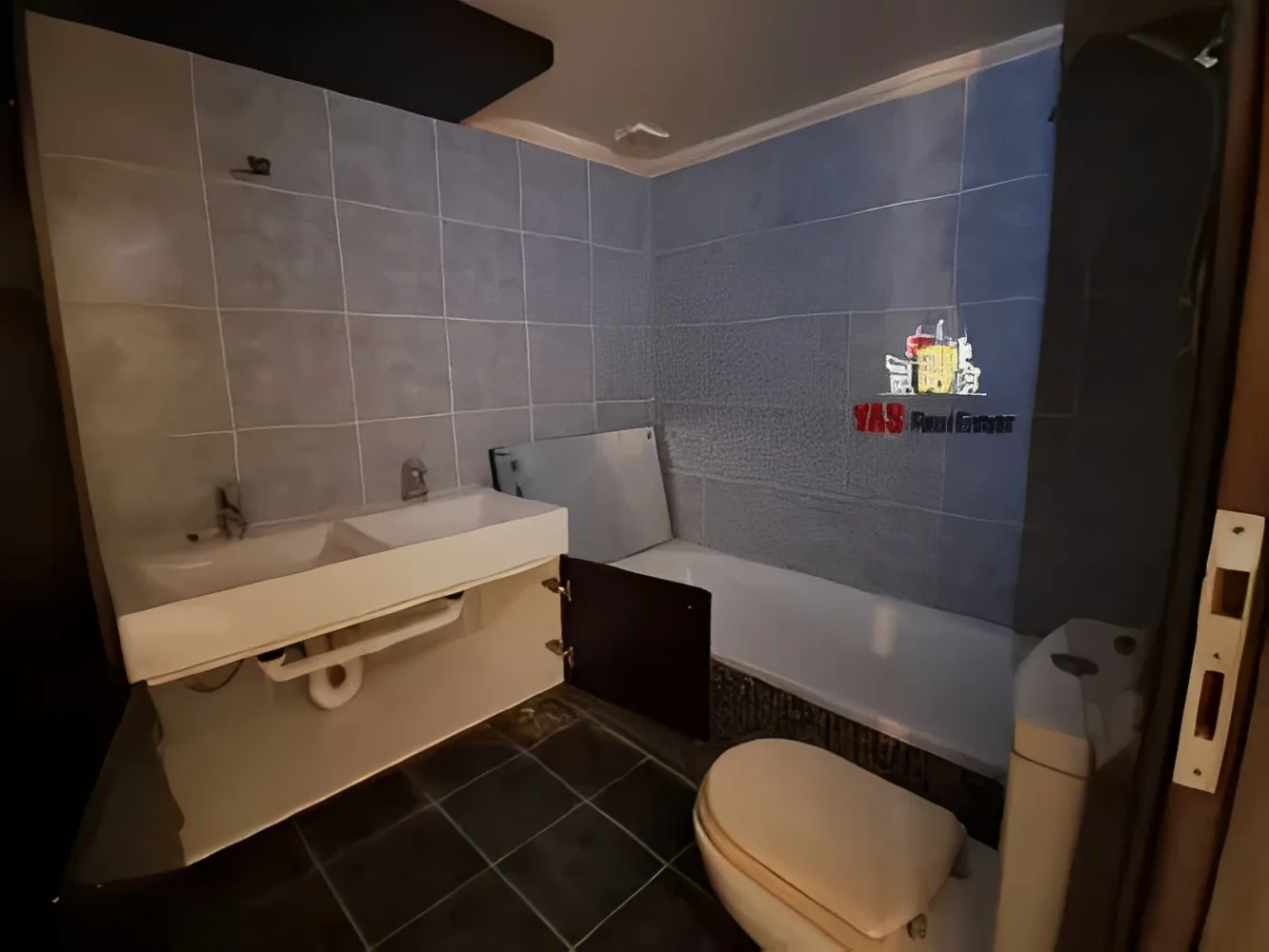 Apartment for Sale in Ouyoun Broumana - 3 bed, 3 bath