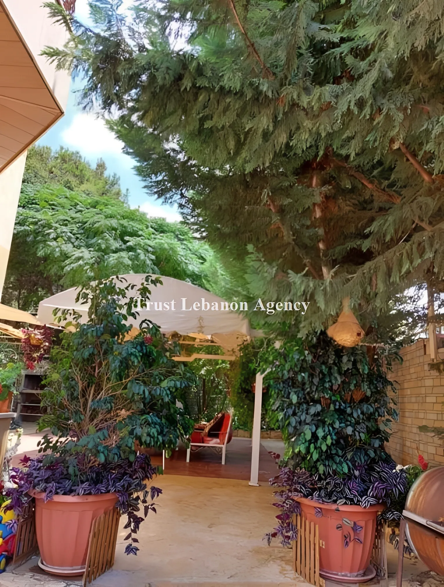 Villa for Sale in Deir Koubel Alay Lebanon - 4 bed, 6 bath