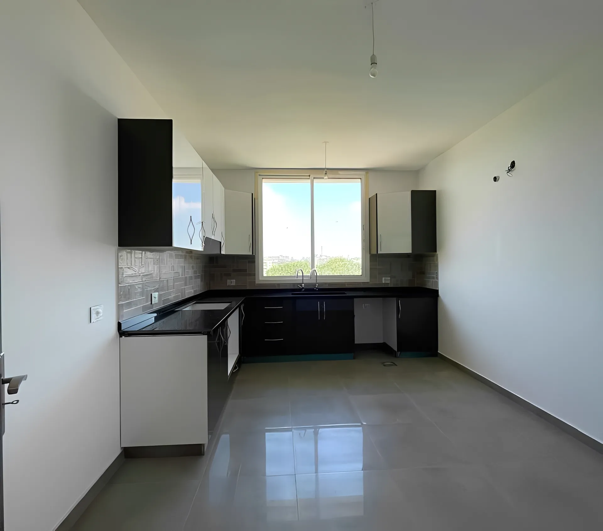 Apartment for Sale in Aley