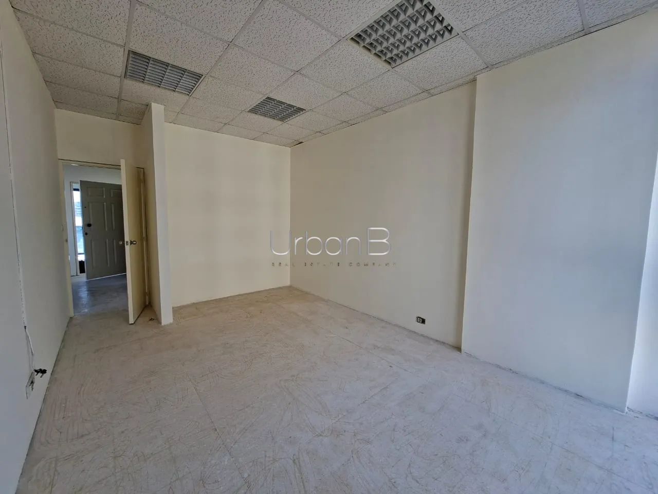Office for rent in Dekwaneh, lebanon
