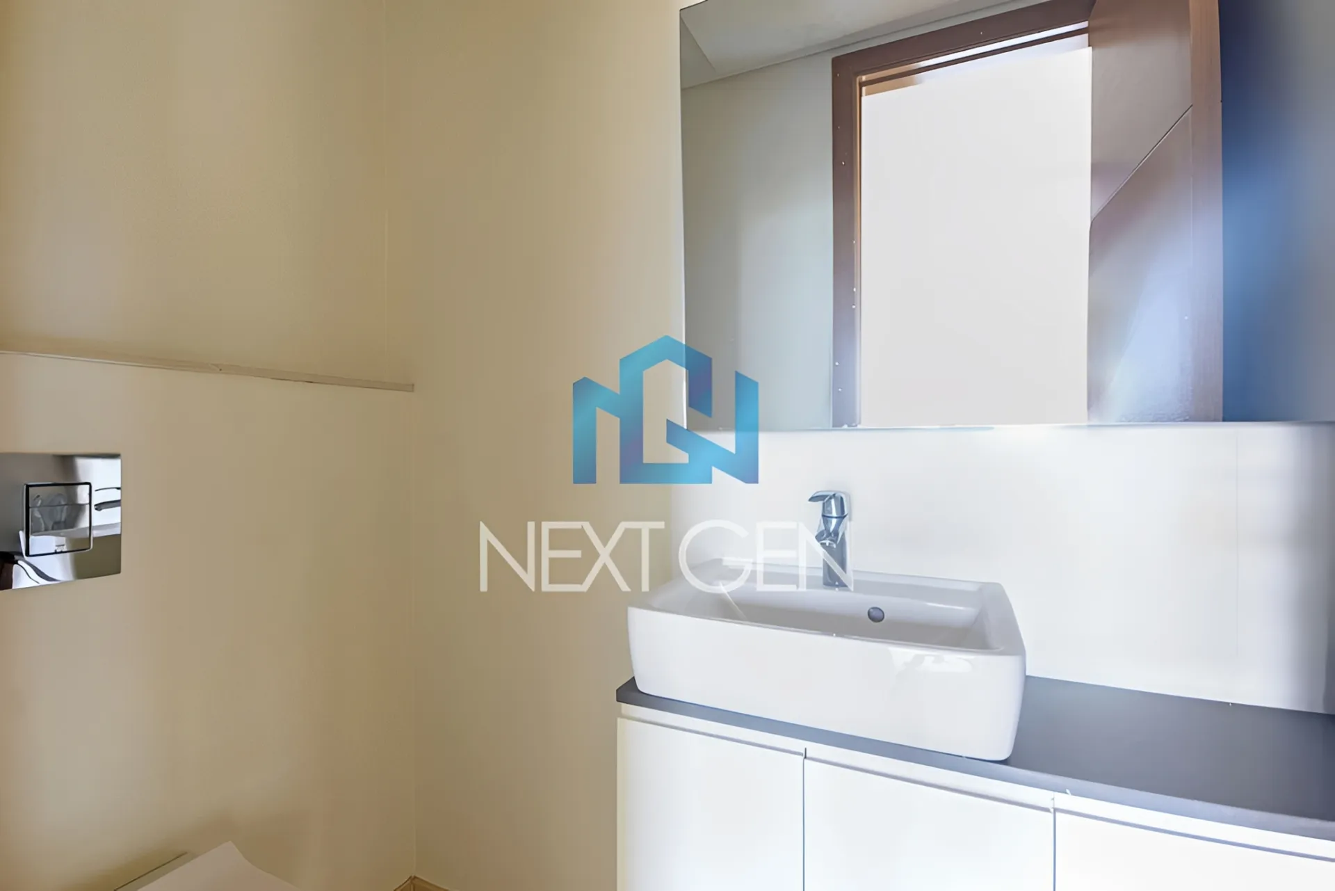 Apartment for sale in Ras Beirut, Beirut, Lebanon
