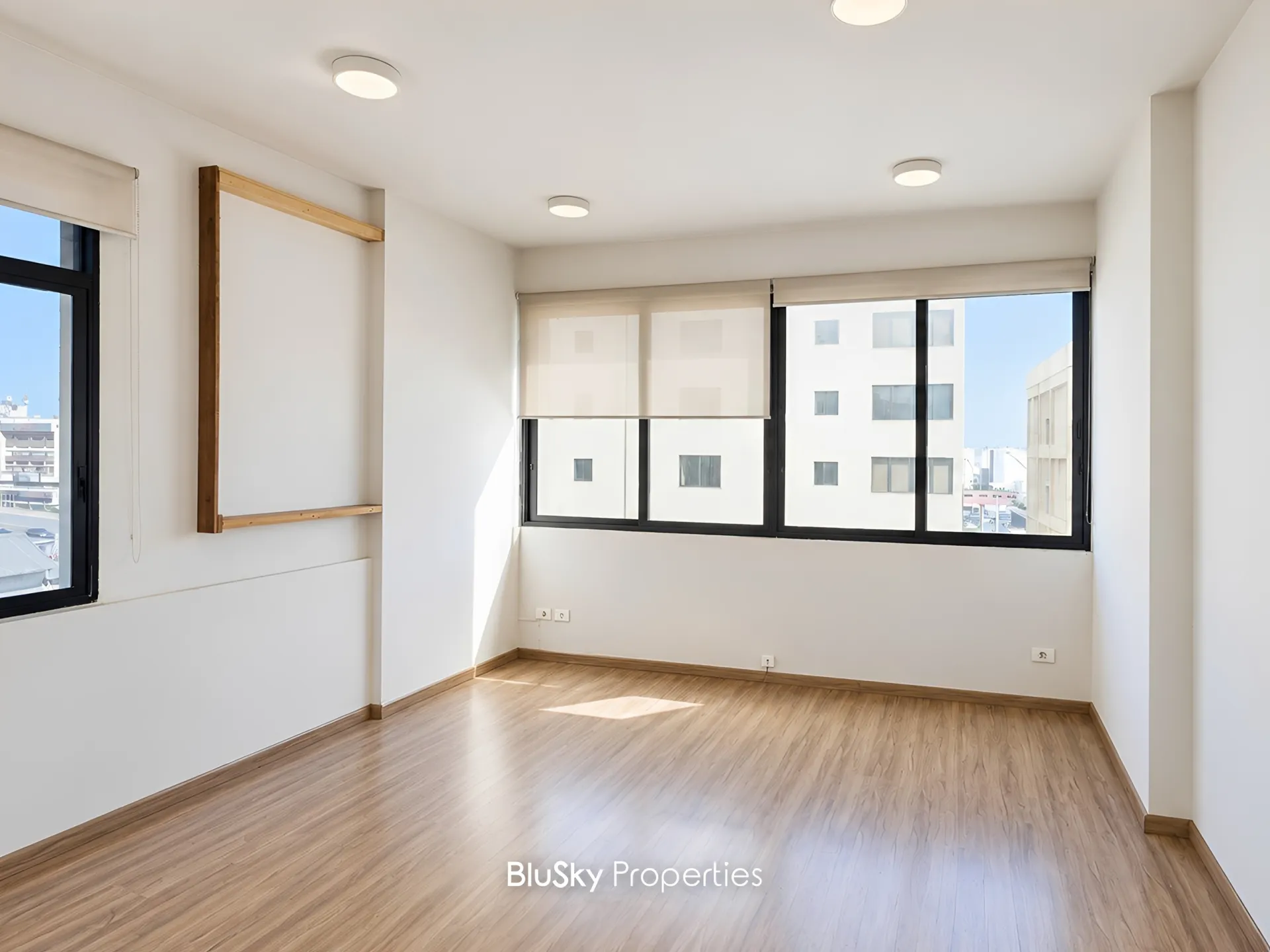 Office for sale in Dora, lebanon