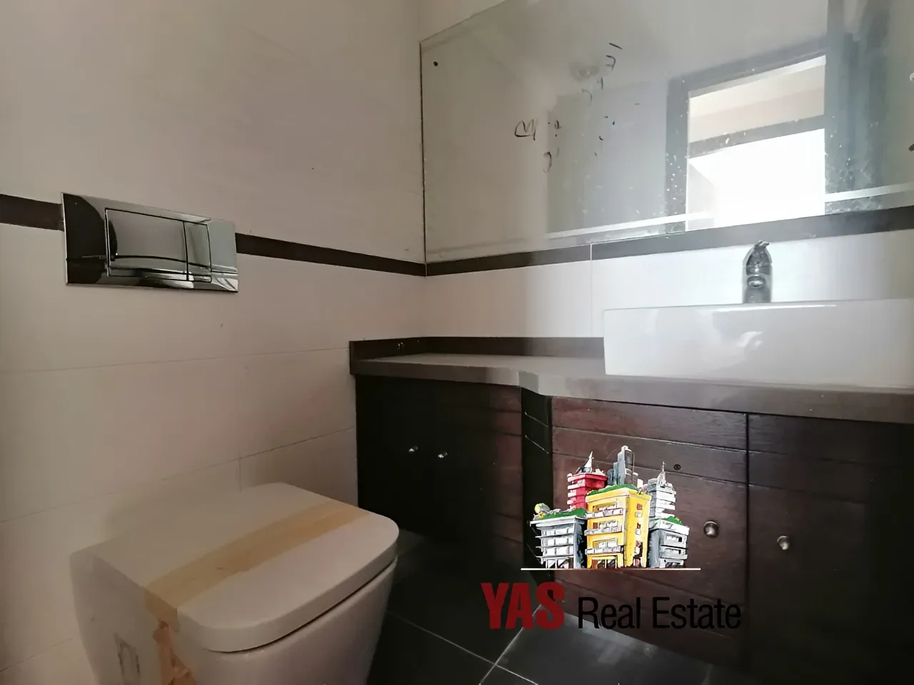 Apartment for Sale in Haret Sakhr