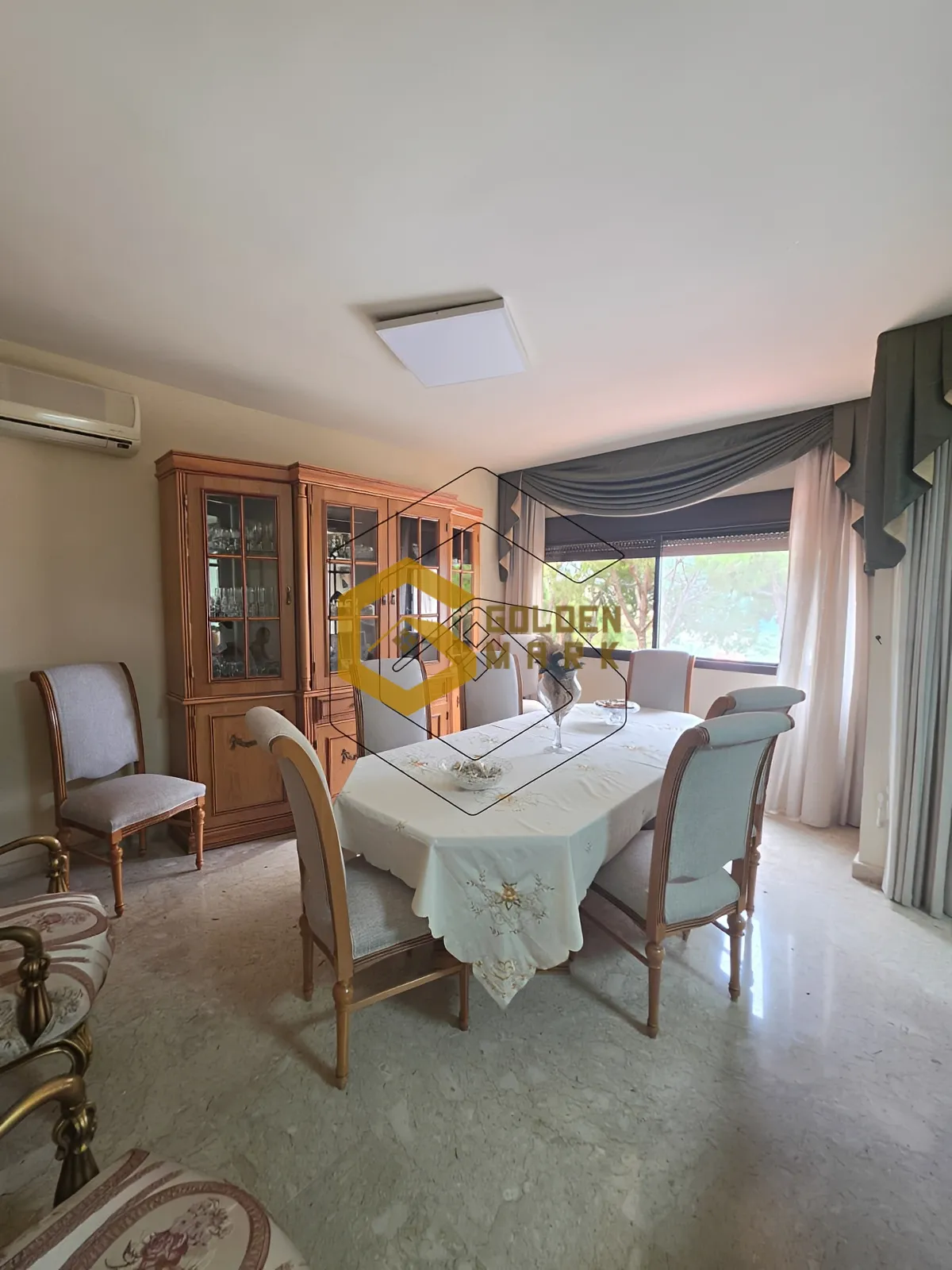 Apartment for Sale in Aamchit