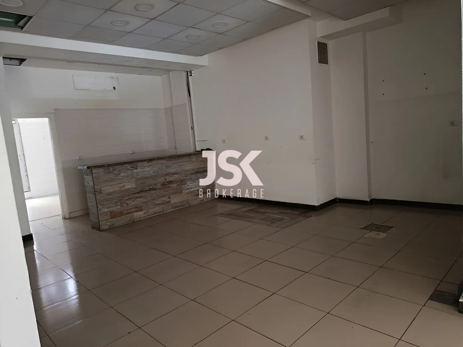 Shop for Rent in Achrafieh