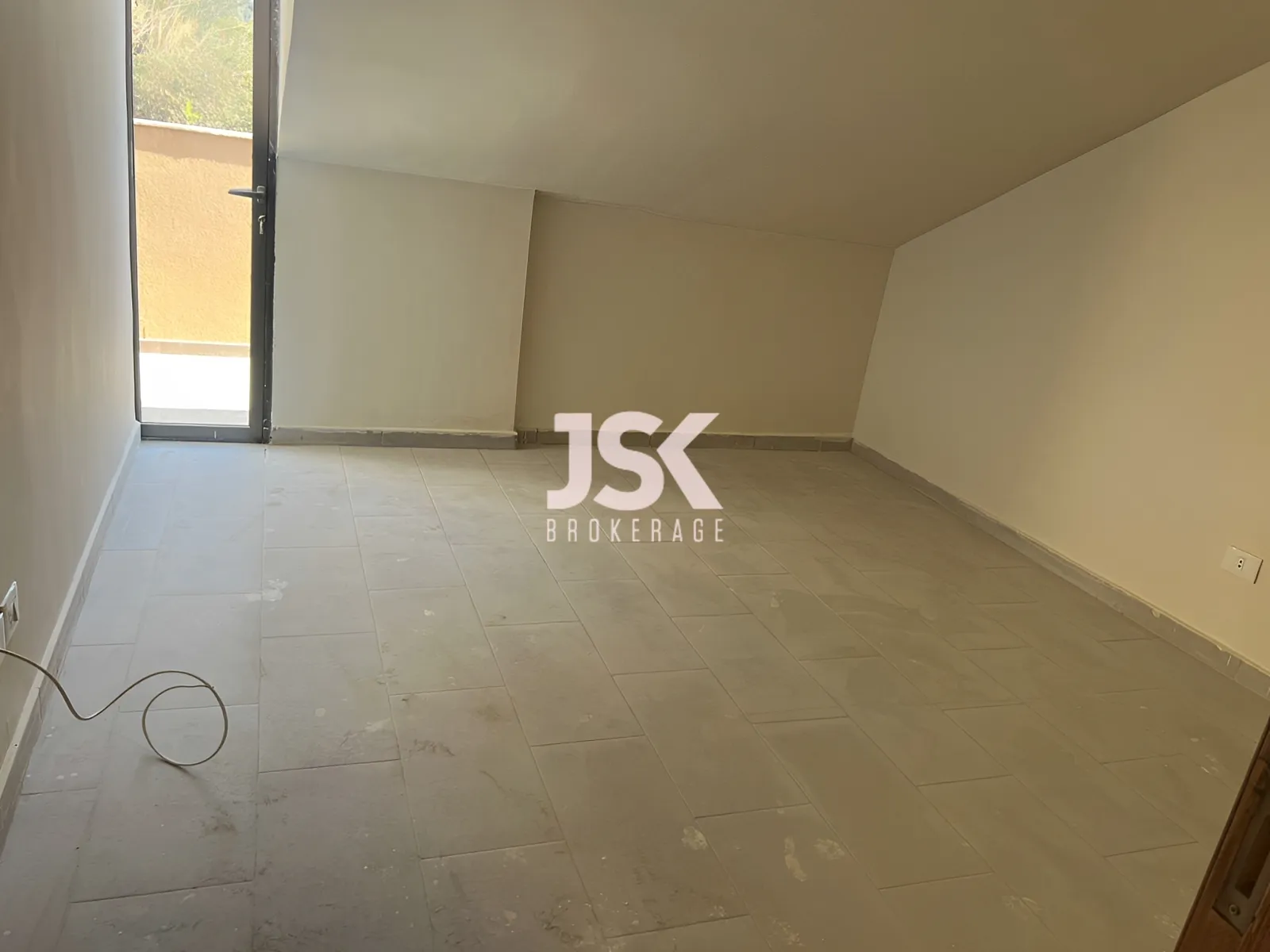 Apartment for Sale in Mansourieh - 3 bed, 3 bath