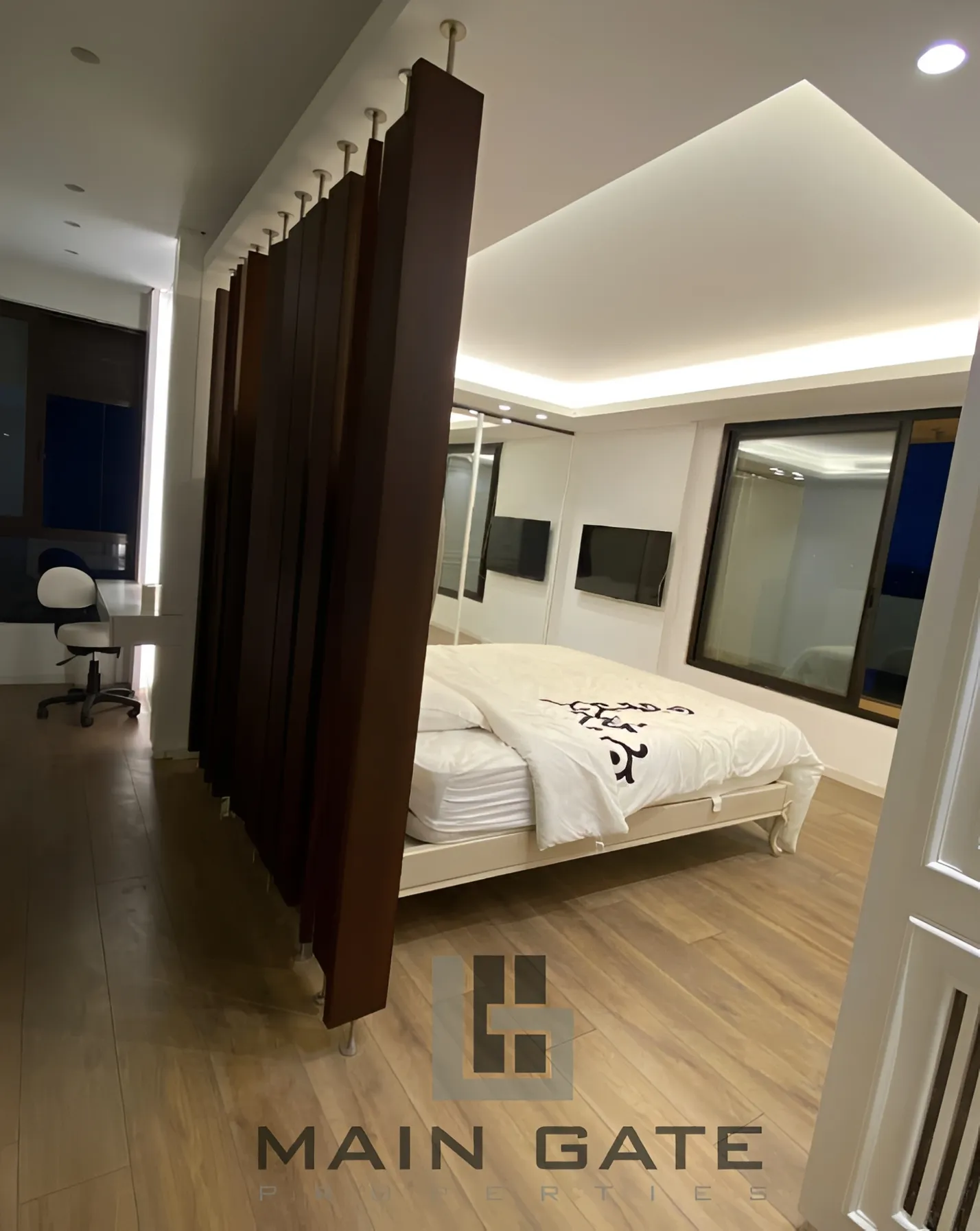 Duplex for Sale in Dekwaneh, Lebanon - 2 bed, 4 bath
