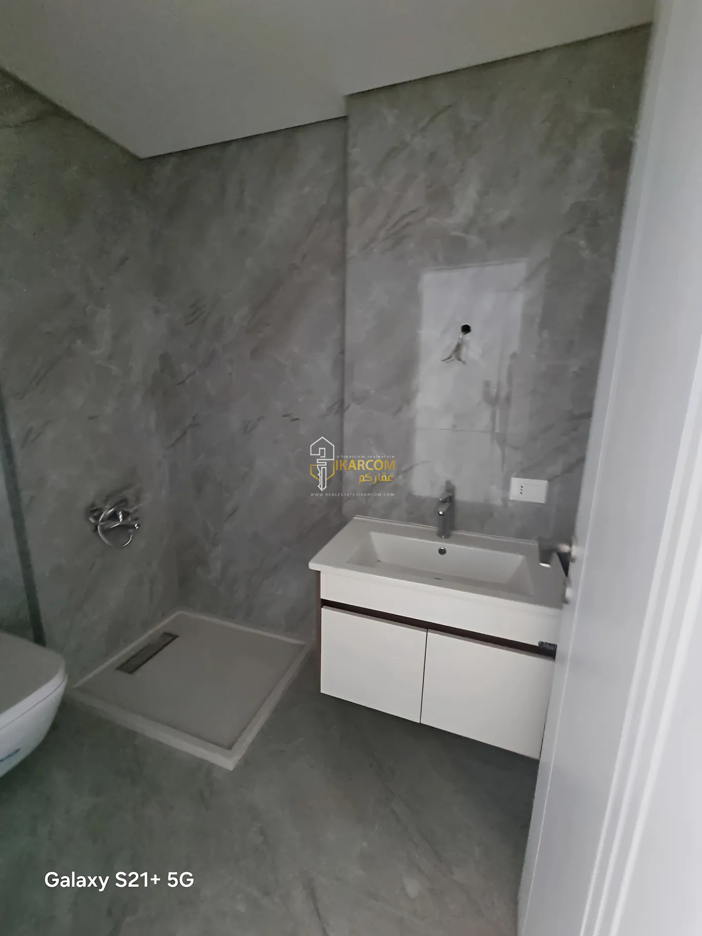 Apartment for sale in Caracas, Beirut, Lebanon