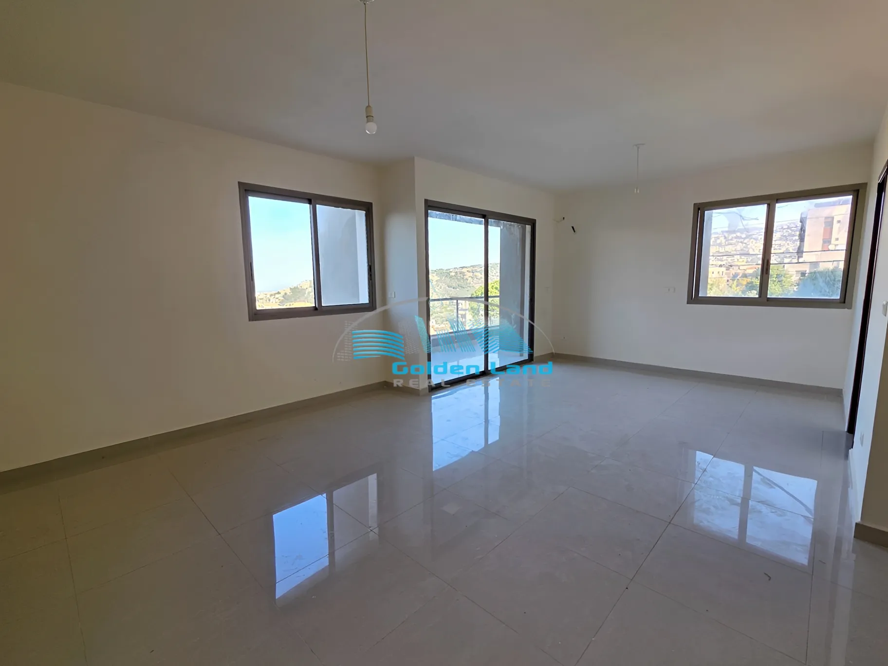 Apartment for sale in Zikrit, Lebanon - 3 bed, 2 bath