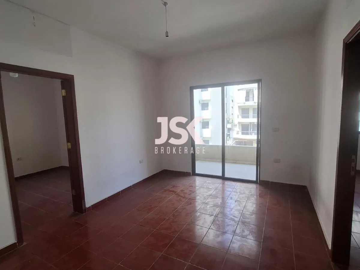 Office for sale in Jdeideh