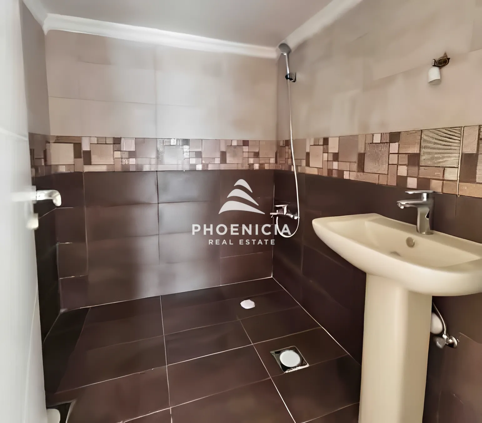 Apartment for sale in Aamchit