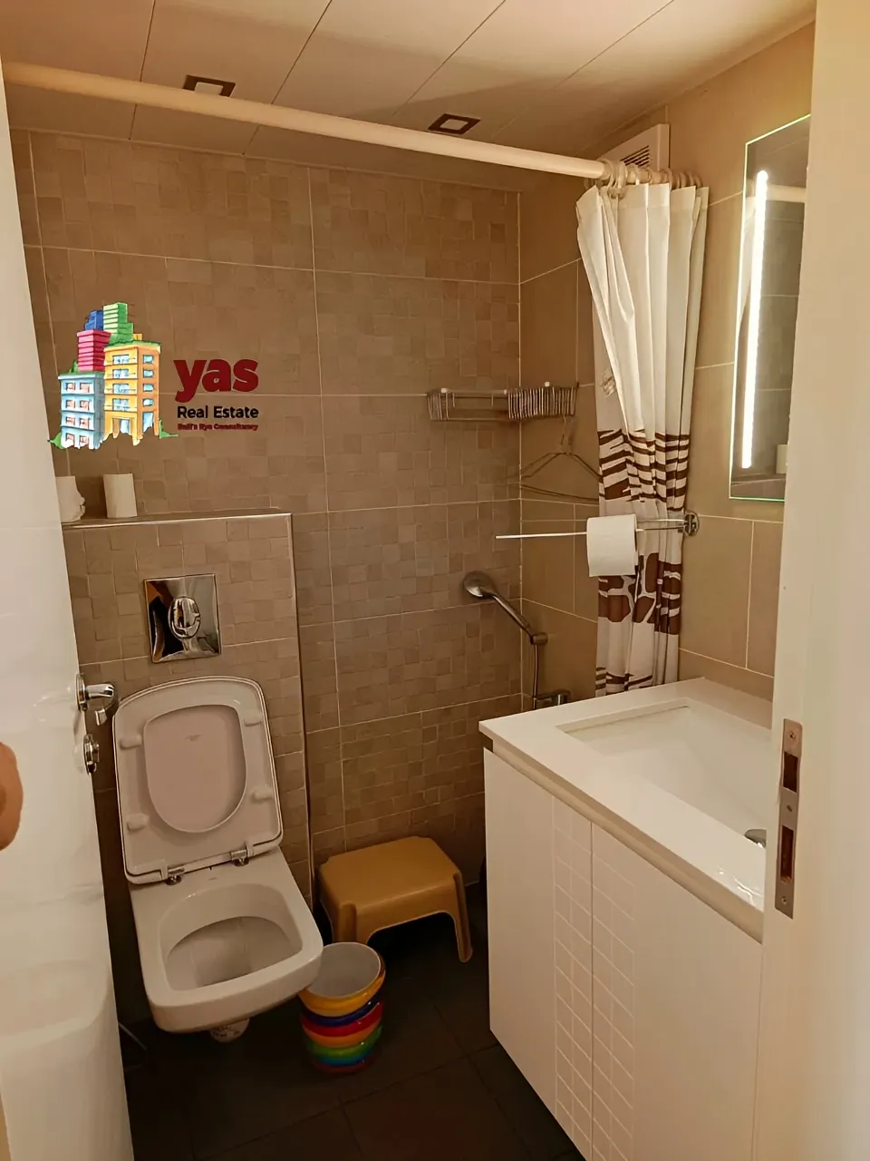 Apartment for Rent in Adonis