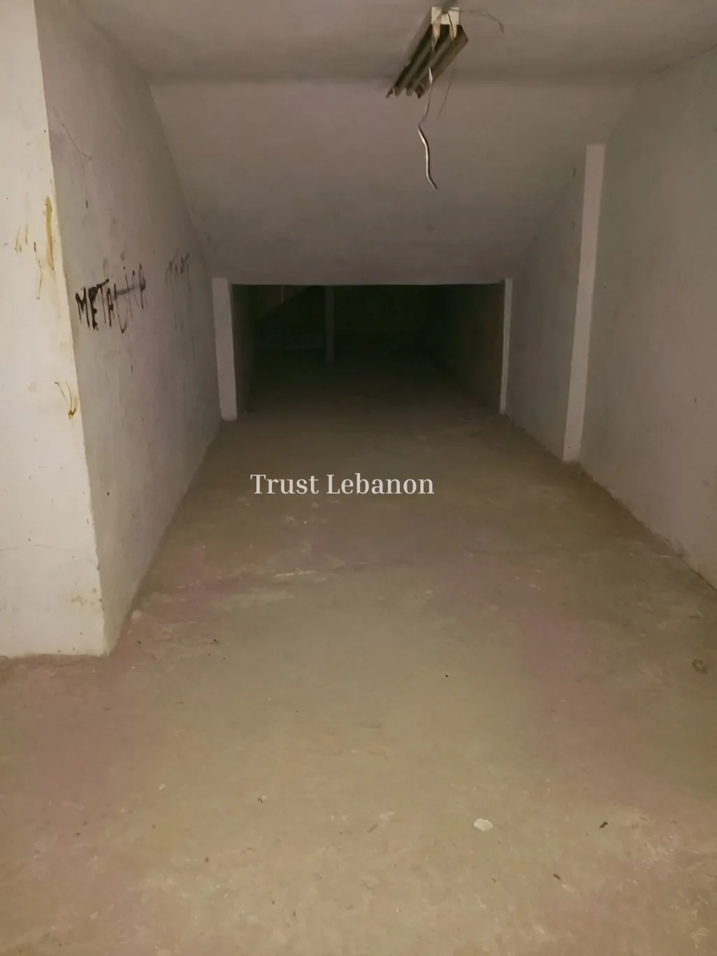 Warehouse for sale in Baouchriyeh, Lebanon