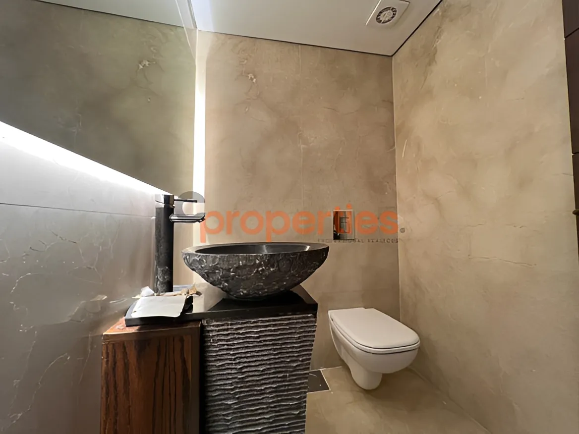 Apartment for Sale in Hazmieh