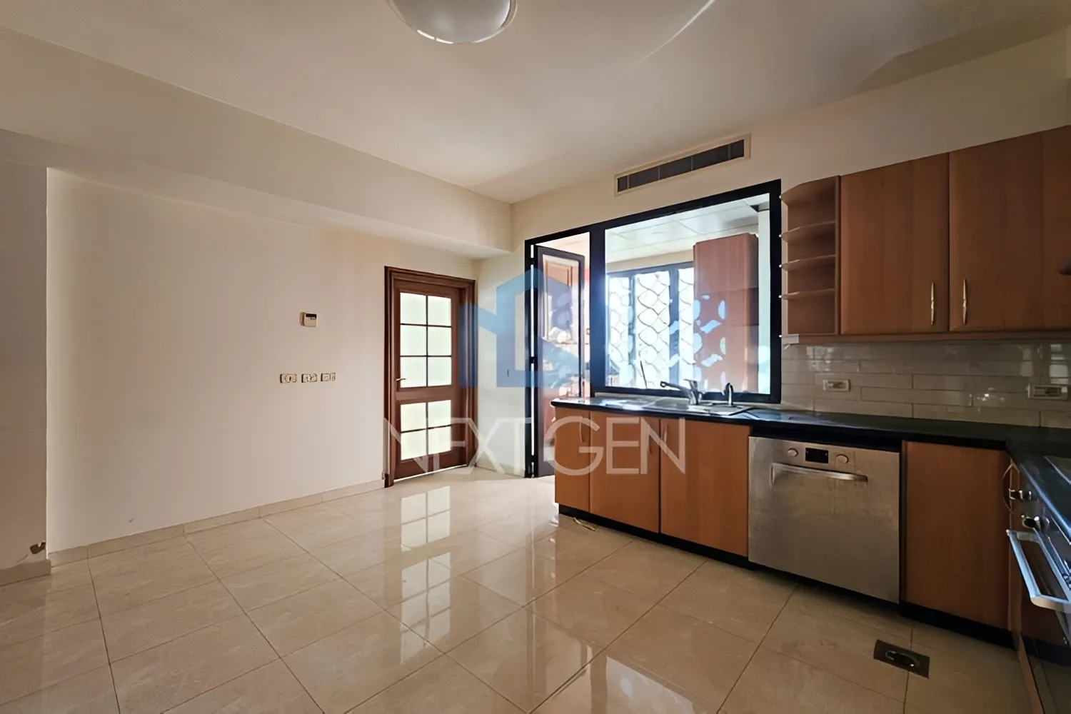 Apartment for Sale in Ramlet El Baida