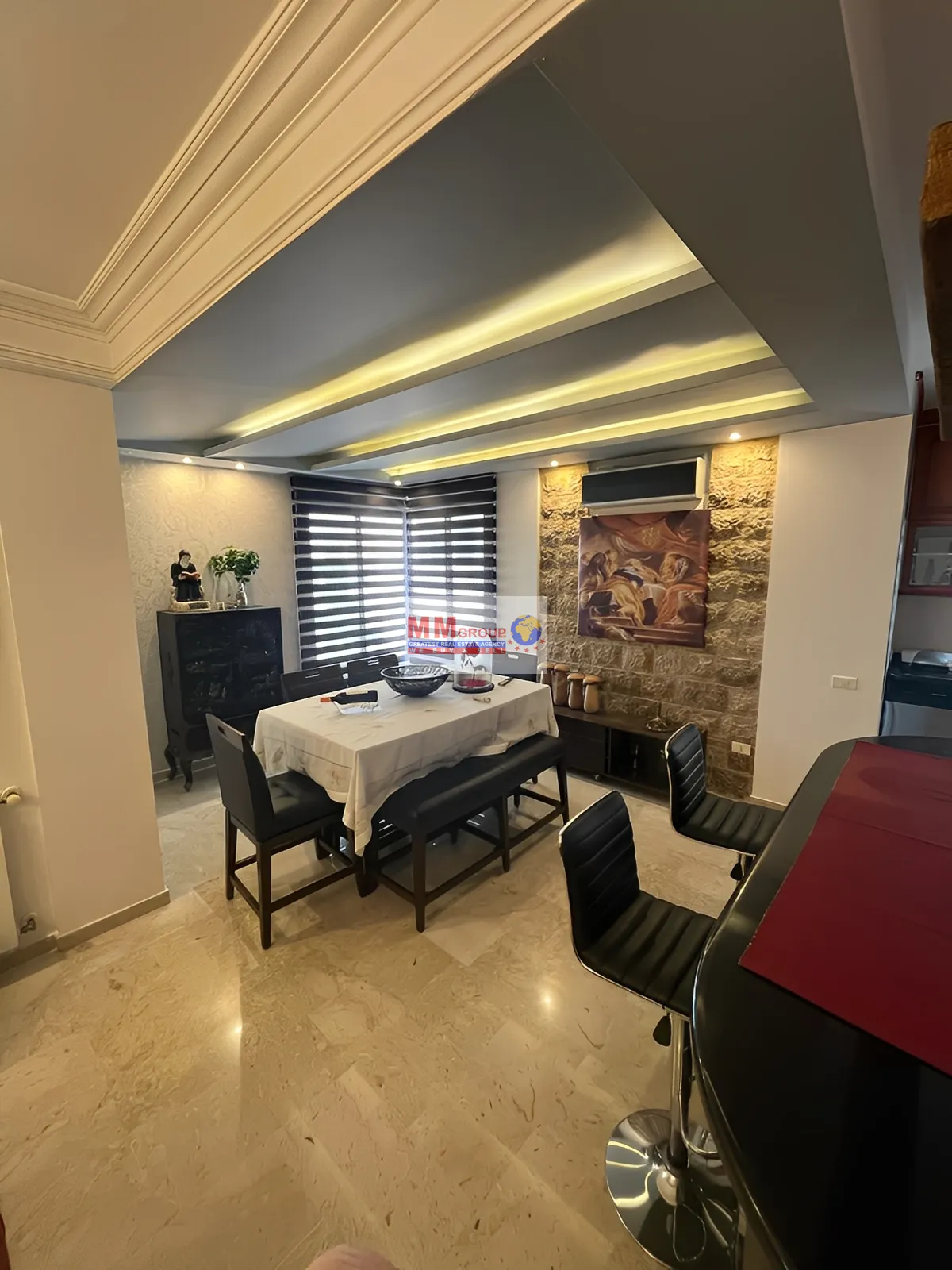 Apartment for Sale in Mazraet Yashouh