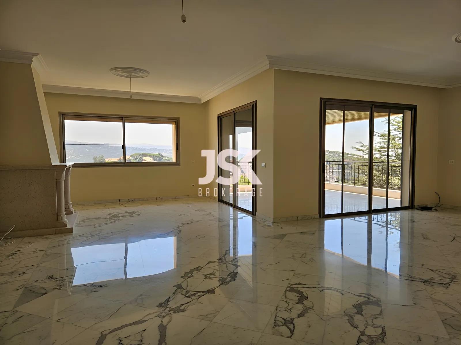 Apartment for Rent in Baabdat