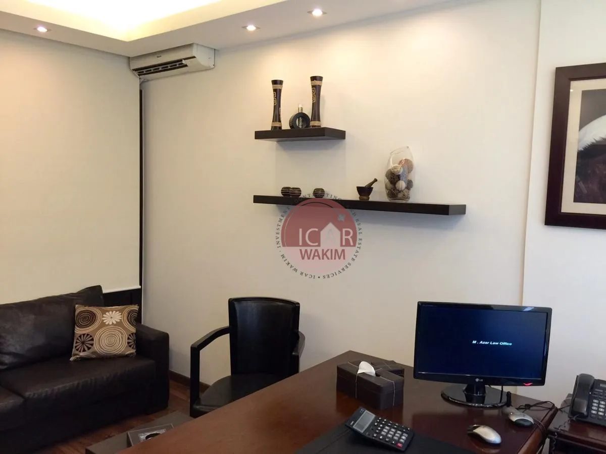 Office for rent in Jdeideh