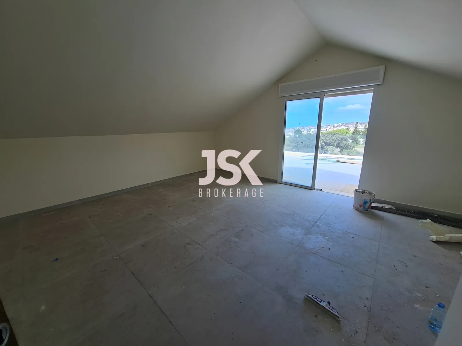 Duplex for Sale in Blat