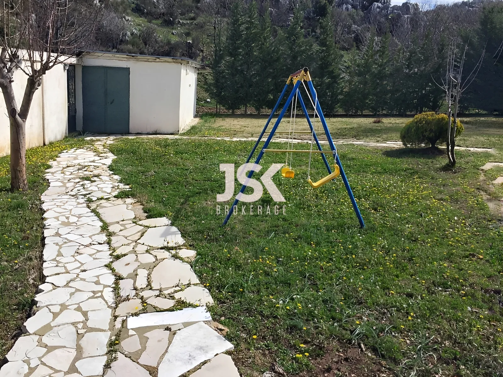 Villa for Rent in Beqaatet Aachqout