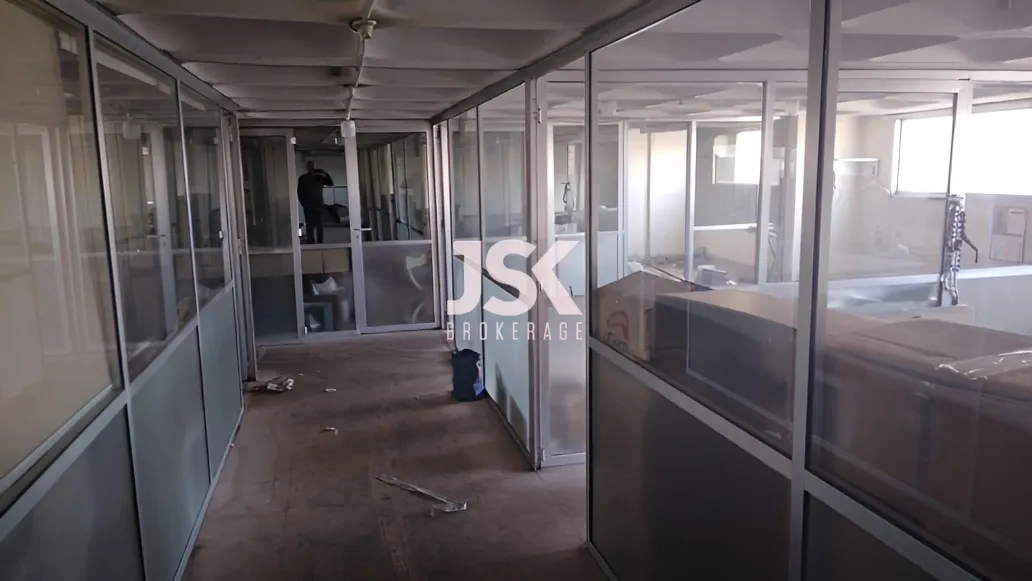 Industrial Unit for rent in Baouchriyeh