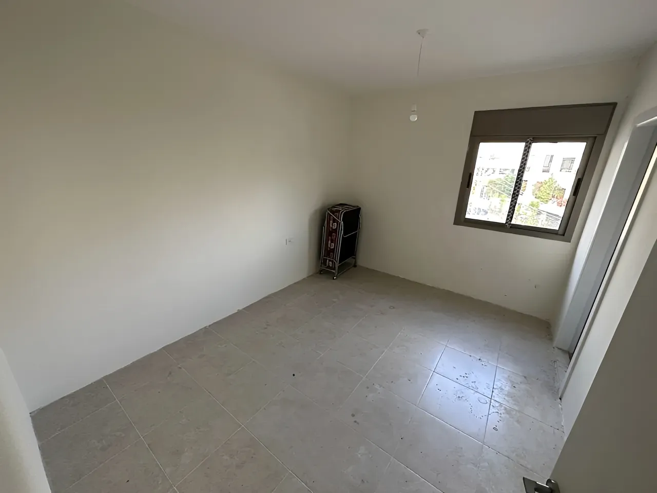 Apartment for Sale in Ballouneh - 3 bed, 5 bath