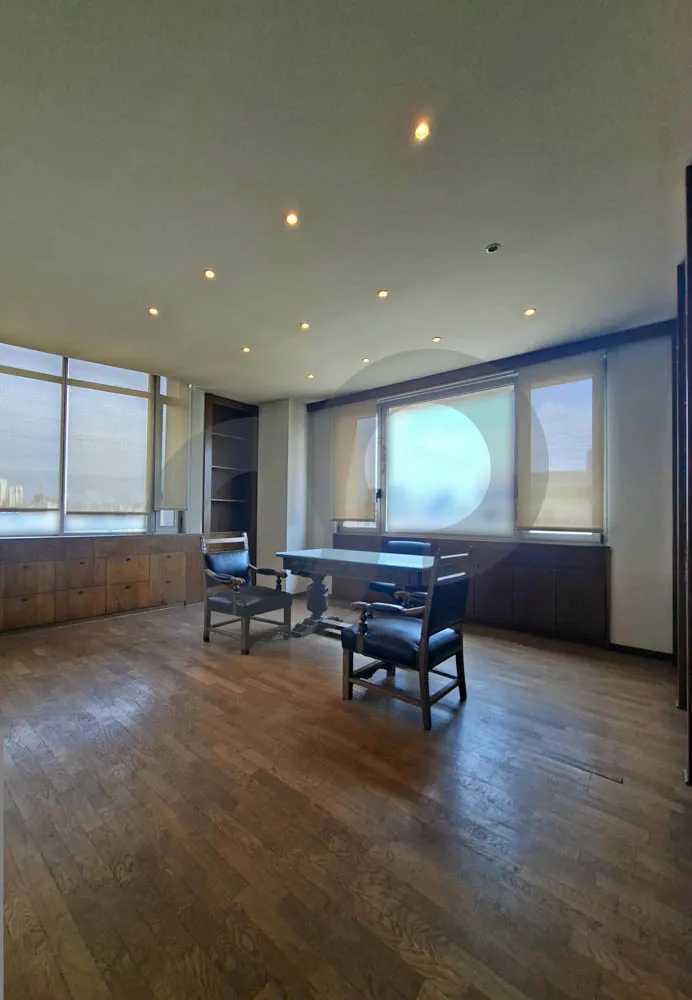Office for Sale in Adliyeh