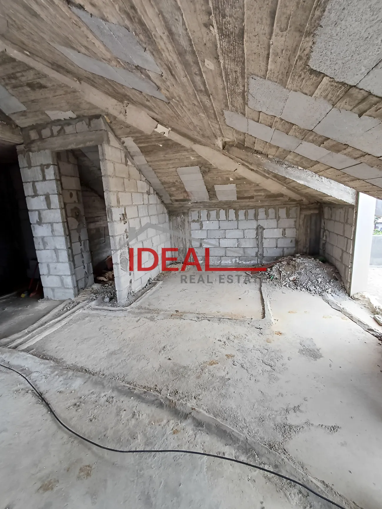 Villa for sale in Kfar Aabida, Lebanon