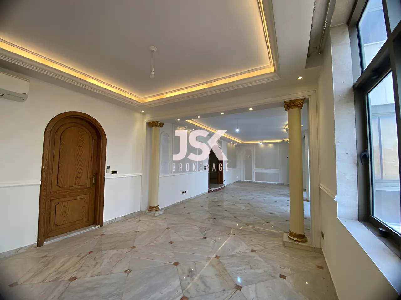 Apartment for Sale in Ras