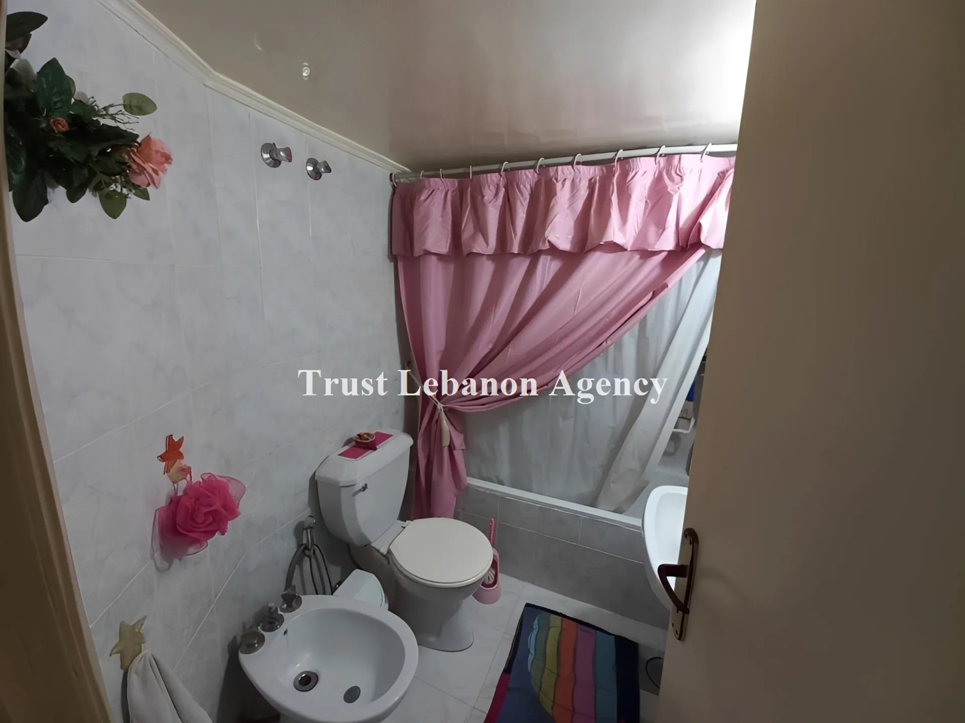 Apartment for Sale in Baabda, Ain Al Remmeneh