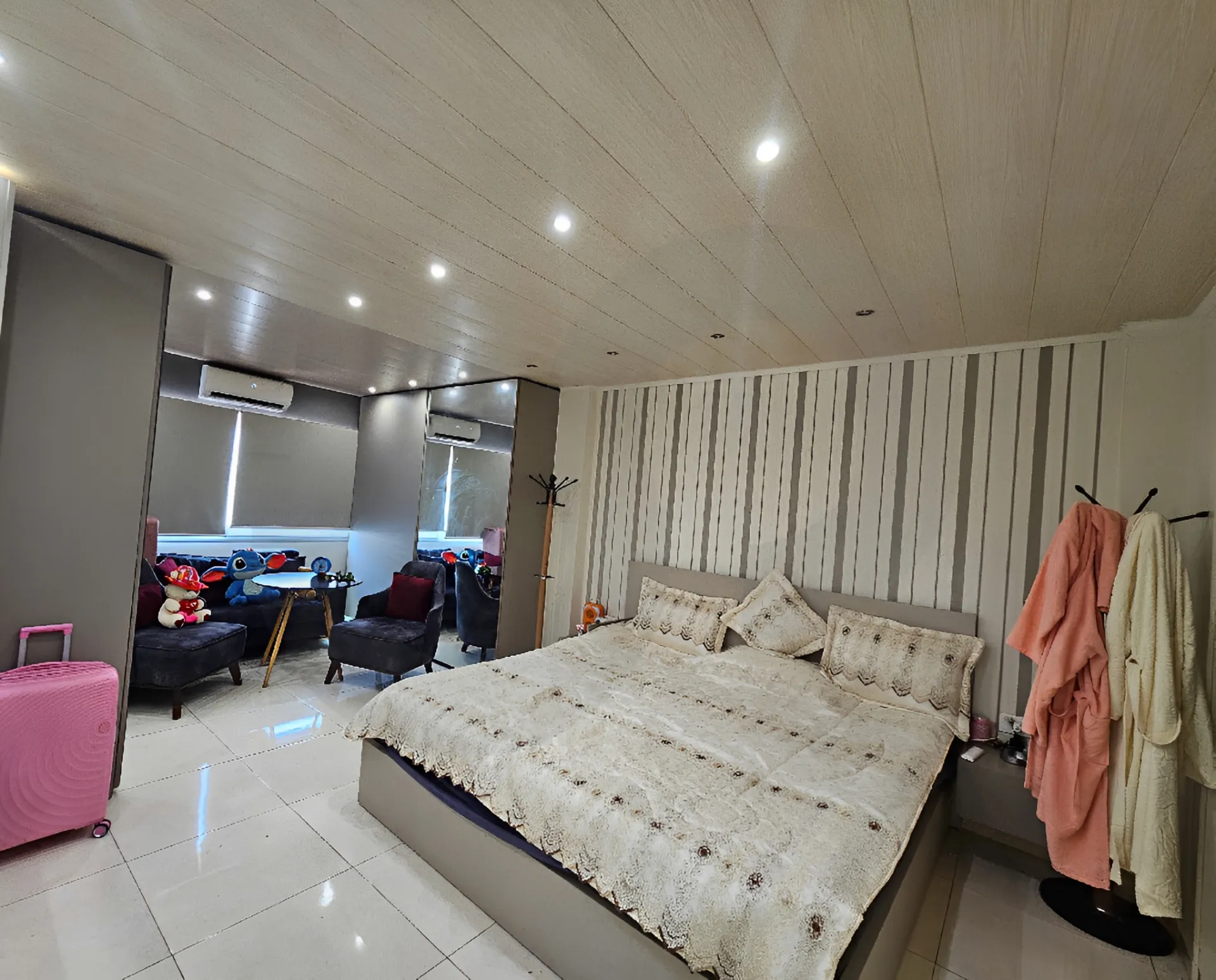 Apartment for Sale in Baouchriyeh - 4 bed, 3 bath