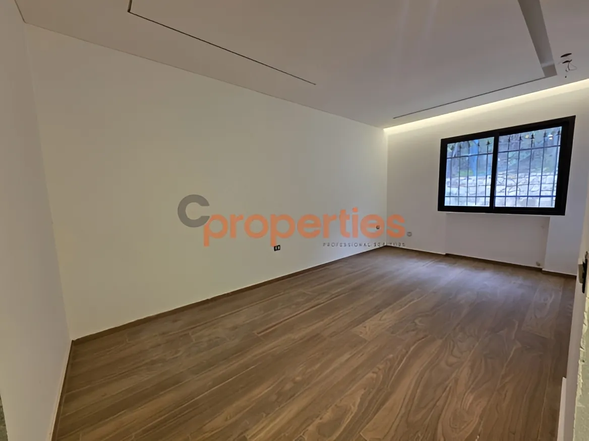 Apartment for Sale in Baabdat - 4 bed, 5 bath
