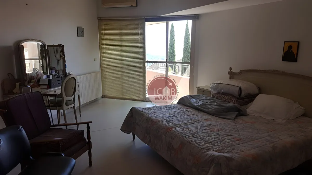 Triplex for Sale in Beit Meri
