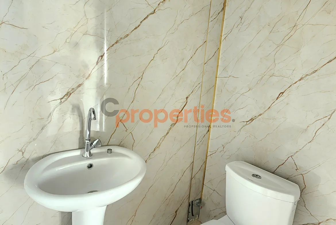 Shop for Rent in Aamchit
