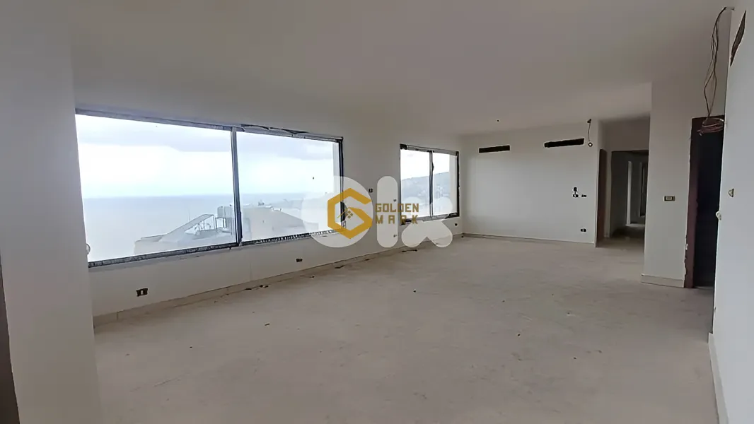 Apartment for Sale in Haret Sakher
