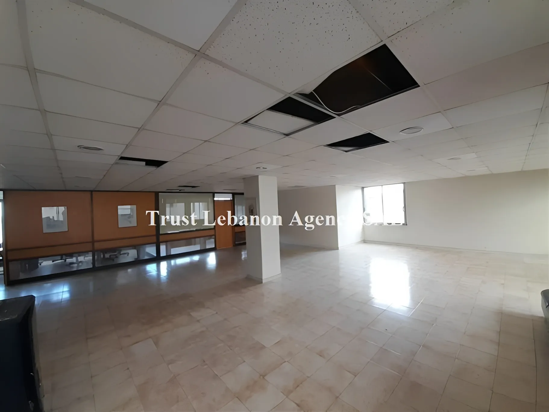 Office for rent in Hazmieh