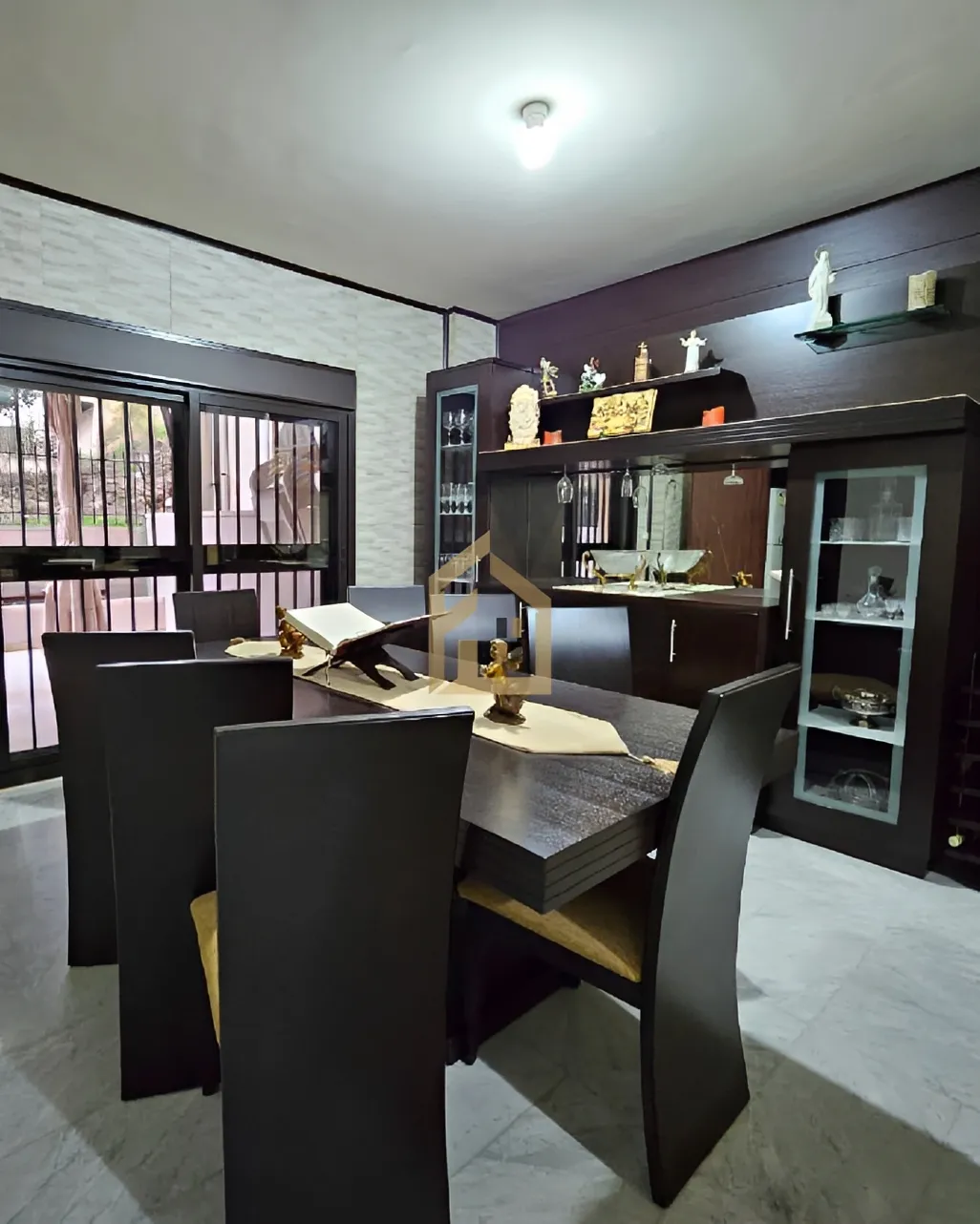 Apartment for sale in Ballouneh, Lebanon - 2 bed, 2 bath