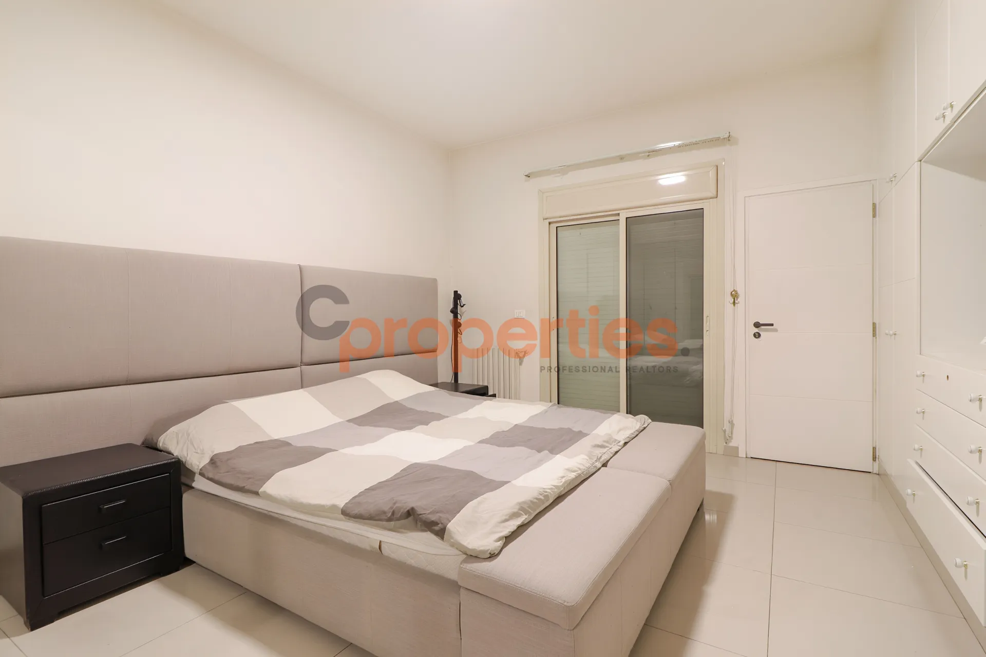 Apartment for Sale in Mtaileb