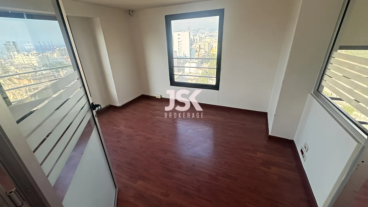 Office for Rent in Achrafieh
