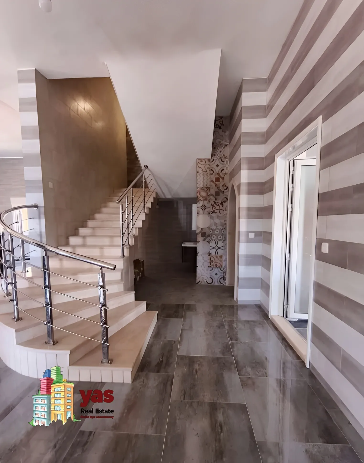 Villa for Sale in Aley