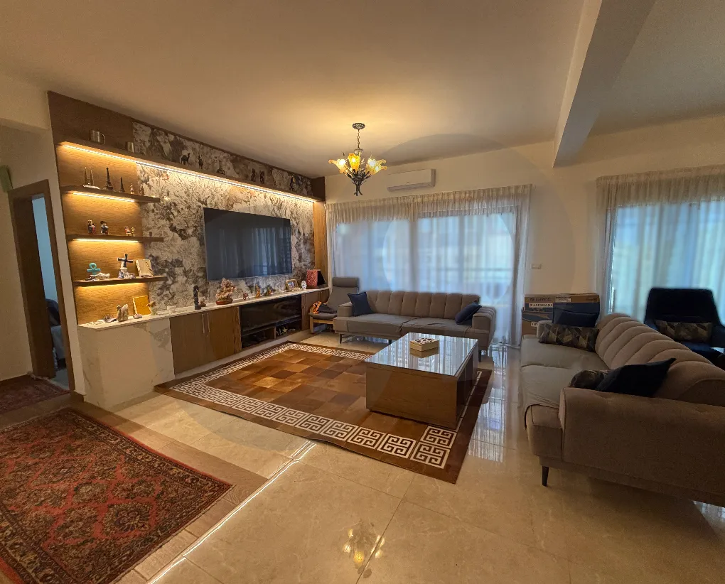 Apartment for Sale in Hamra
