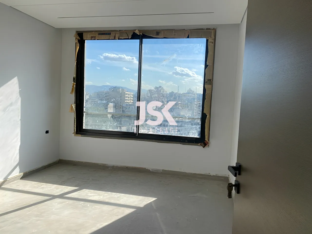 Apartment for Sale in Blat - 3 bed, 4 bath