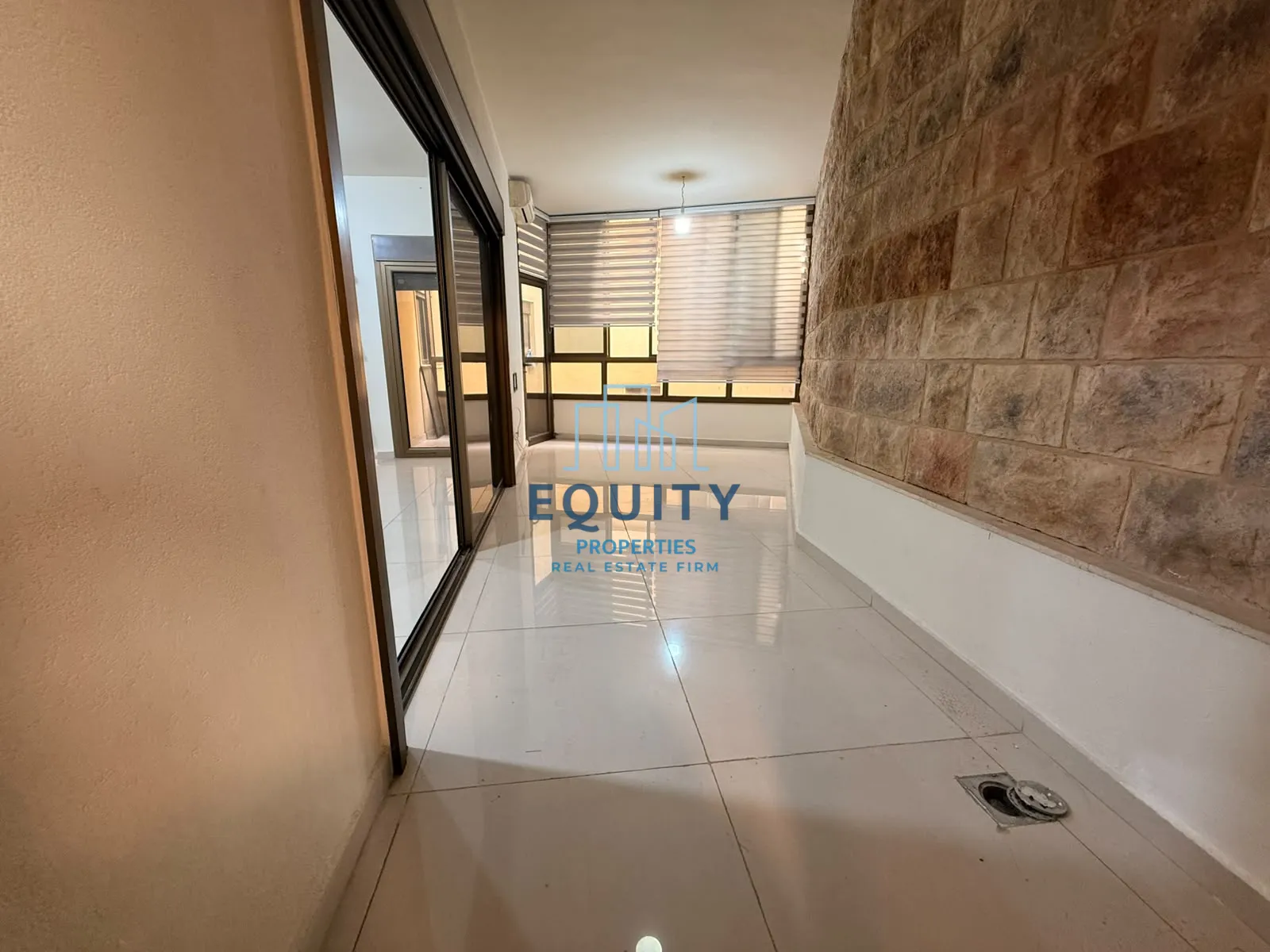 Apartment for sale in Zakrit