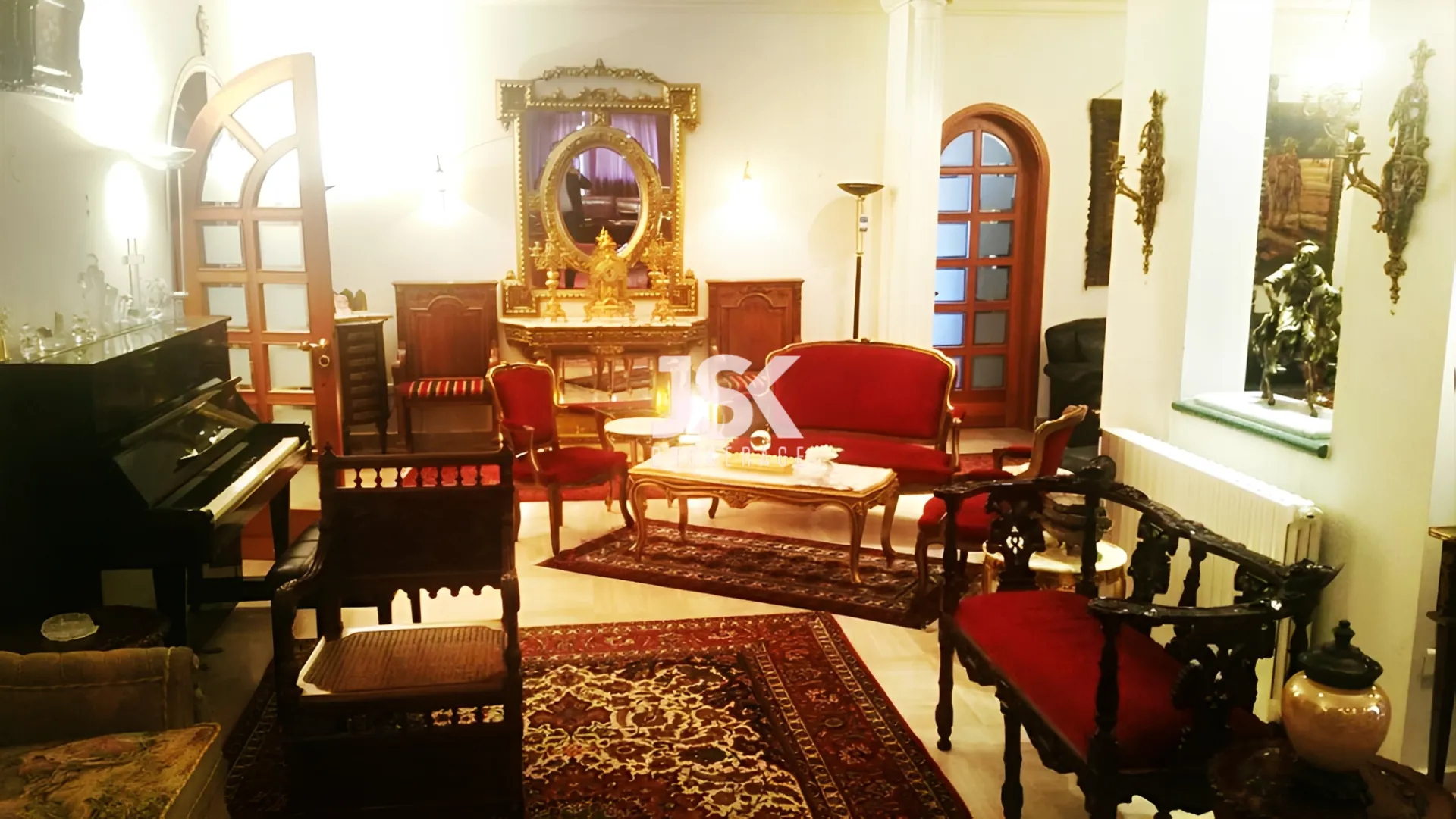 Villa for Sale in Ajaltoun
